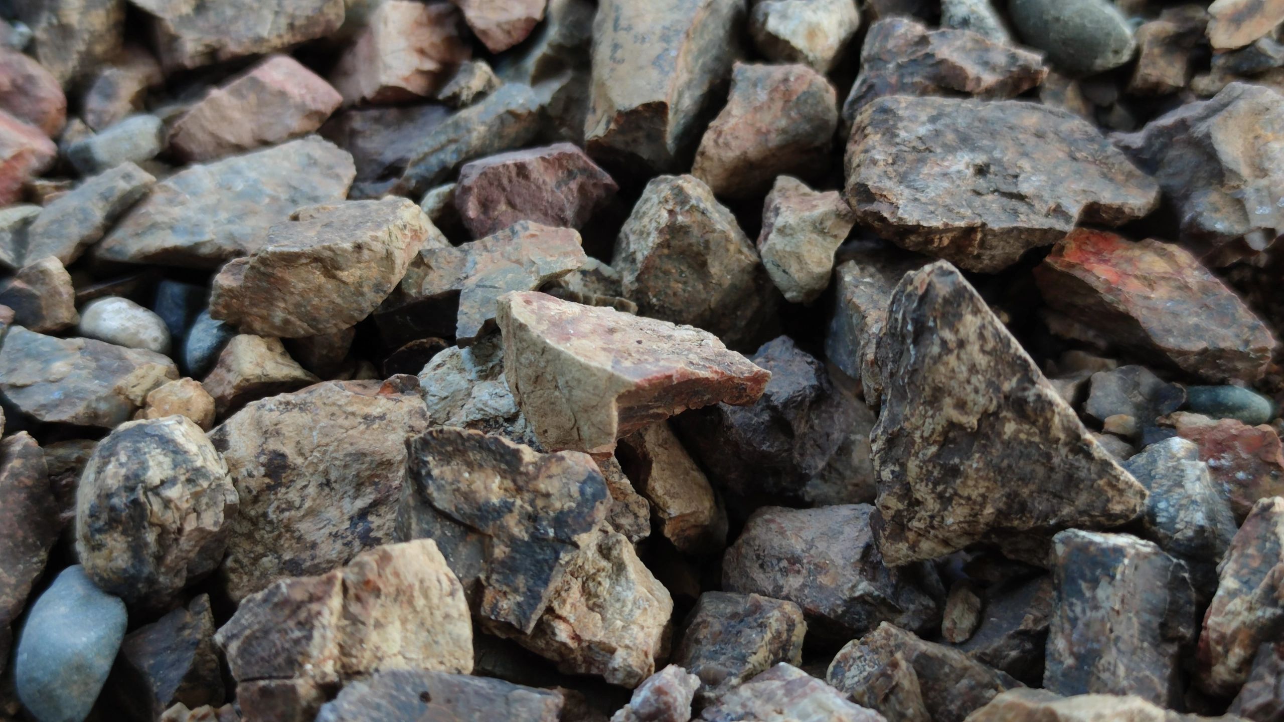 rough semi-precious stones Indonesia